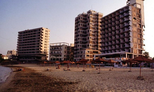 Γενί Μπακίς: «Θα γίνουν προσφορές για τα ξενοδοχεία στο Βαρώσι»