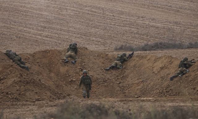 Ισραήλ: Ανέκτησε τον έλεγχο του φράκτη στη Γάζα - Διαψεύδεται εισβολή της Χαμάς από τούνελ