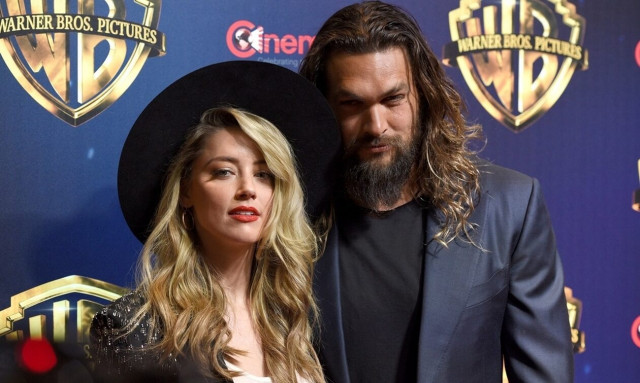 Άμπερ Χερντ κατά Τζέισον Μομόα: «Έρχεται στο σετ μεθυσμένος και ντυμένος σαν τον Τζόνι Ντεπ»