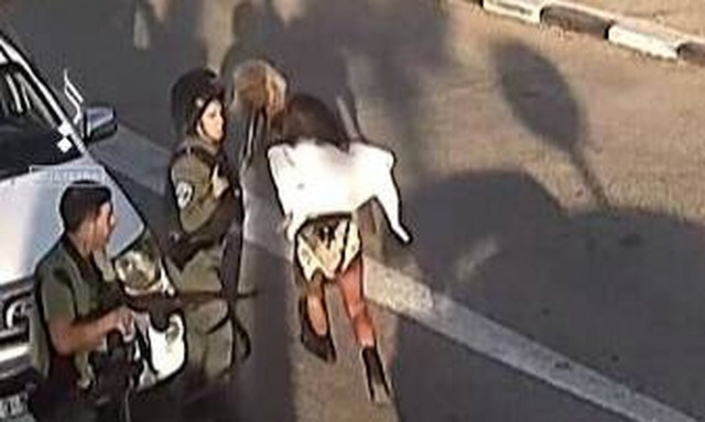 Σοκαριστικό βίντεο δείχνει μέλη της Χαμάς να κυνηγούν δύο γυναικές στη Σντερότ