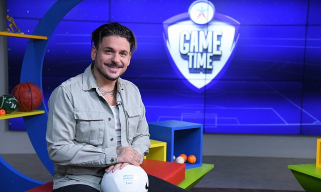 Ο Stan τραγουδάει «Επικίνδυνα» στο ΟΠΑΠ Game Time για το Ιρλανδία-Ελλάδα