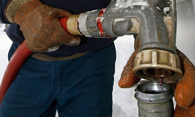 Πετρέλαιο Θέρμανσης: Περιμένουν το επίδομα για να «ανασάνουν» οι πολίτες