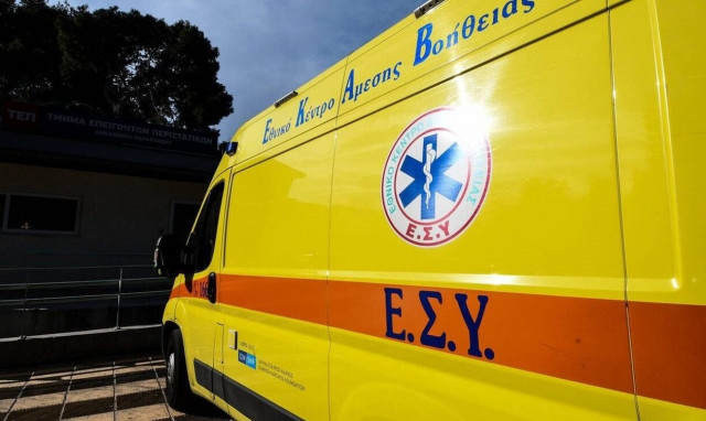 Ρέθυμνο: 50χρονος καταπλακώθηκε από εκσκαφέα - Απεγκλωβίστηκε χωρίς τις αισθήσεις του