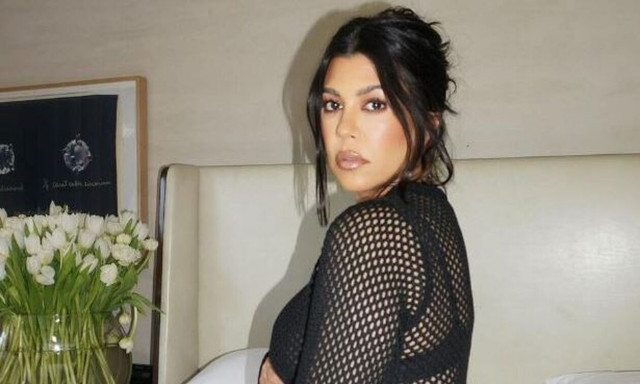 Η Κόρτνεϊ Καρντάσιαν απαντά στους επικριτές της για την εγκυμοσύνη της - «Πώς τολμάτε»