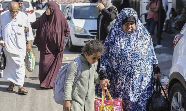 Δεκάδες χιλιάδες άνθρωποι εγκατέλειψαν τη Γάζα μετά το τελεσίγραφο του Ισραήλ