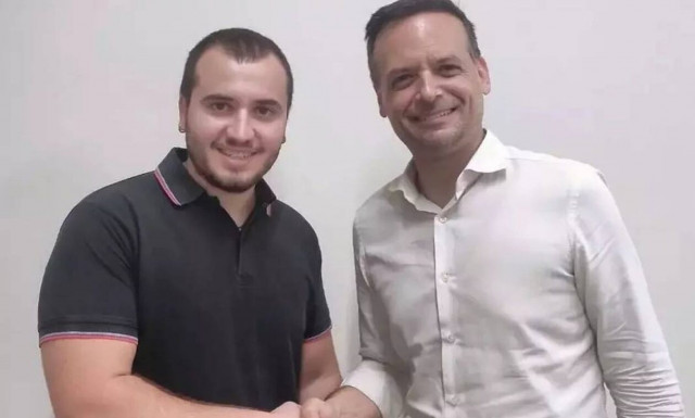 Χάρης Δούκας: Ο 23χρονος εγγονός του Ευάγγελου Γιαννόπουλου εκλέχθηκε στον Δήμο Αθηναίων