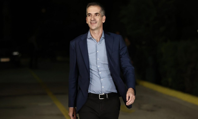 Κώστας Μπακογιάννης: Ο «μεγάλος περίπατος» της Πανεπιστημίου και η νίκη του Χάρη Δούκα στην Αθήνα