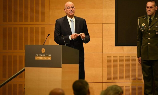 Νίκος Δένδιας: Συνάντηση με τον Βρετανό ομόλογό του και ομιλία στο Ελληνο - Βρετανικό Συμπόσιο 2023