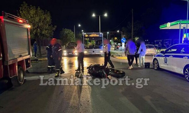 Σοβαρό τροχαίο με μηχανή στη Λαμία