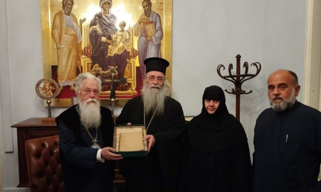 Χειρόγραφα που είχαν κλαπεί, επιστρέφουν στη Μονή Παναγίας Εικοσιφοινίσσης Δράμας