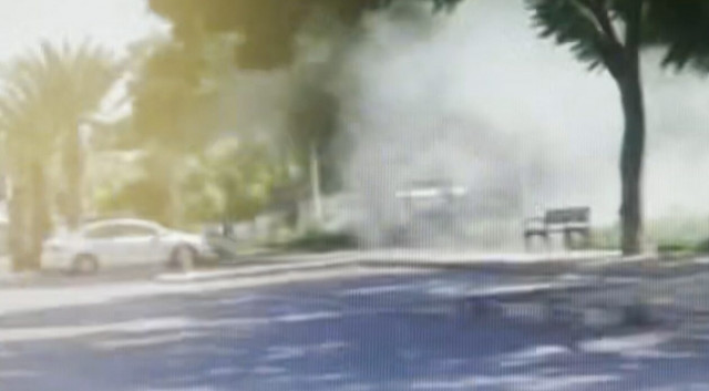 Ισραήλ: Η στιγμή που ρουκέτα έπεσε δίπλα στον δημοσιογράφο του Newsbomb.gr καταγράφηκε σε βίντεο