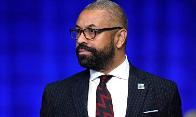 Βρετανός υπουργός Εξωτερικών: Αναμένουμε τα γεγονότα, μεταδώστε τα με σαφήνεια και ακρίβεια