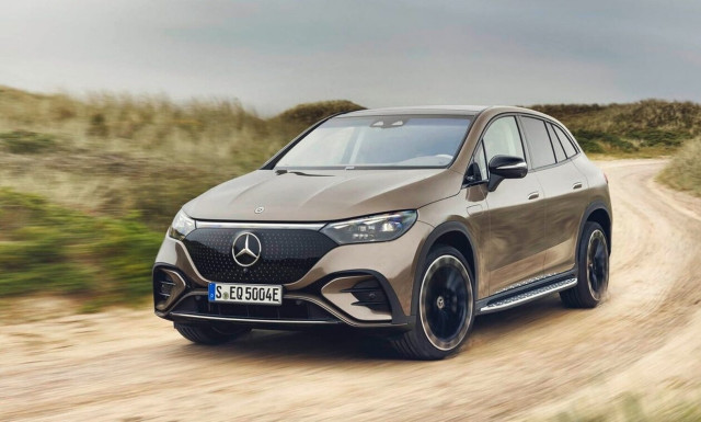 Στην Ελλάδα η Mercedes EQE SUV