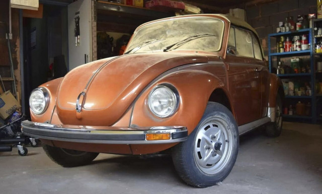 Δεν θα πιστεύετε πόσο πωλήθηκε ένας ορίτζιναλ Σκαραβαίος