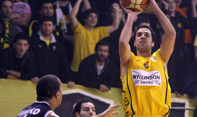 Νίκος Χατζής: Δεν ξεχνιέται η τέχνη του σουτ! – «40άρα» στα 47 του σε ερασιτεχνικό πρωτάθλημα (vid)