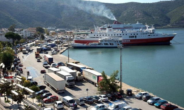 Ο πρωθυπουργός αύριο στην Ηγουμενίτσα για την πώληση του λιμανιού