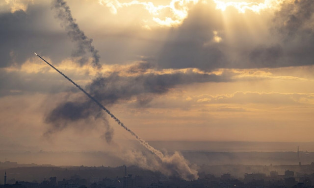 Πόλεμος στο Ισραήλ: Ο ισραηλινός στρατός έπληξε περισσότερους από 100 στόχους στη Γάζα