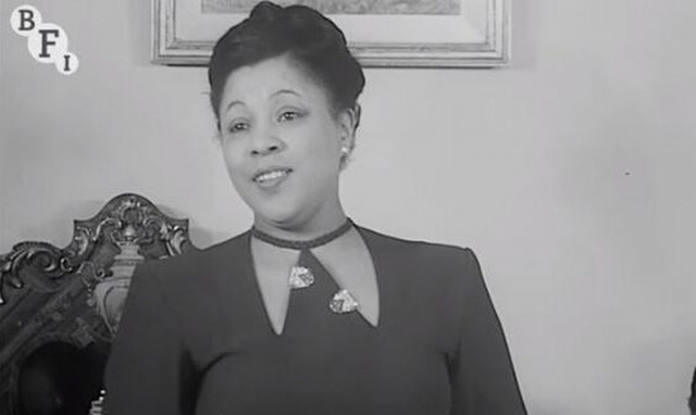 Adelaide Hall: Ποια ήταν η σπουδαία τραγουδίστρια της τζαζ που τιμά σήμερα η Google