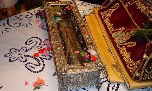 Αγ. Σπυρίδων: Ιερό Λείψανο του, στο Αγ. Γεράσιμο Άνω Ιλισίων