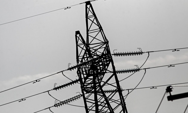 Επίδομα θέρμανσης και στο… ρεύμα: Το σχέδιο του ΥΠΕΝ για τη στήριξη των καταναλωτών