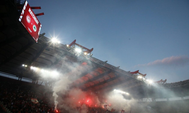 Ολυμπιακός – Παναθηναϊκός: «Πυρά» ΣΥΡΙΖΑ στην κυβέρνηση – «Παραμένει σιωπηλός θεατής»