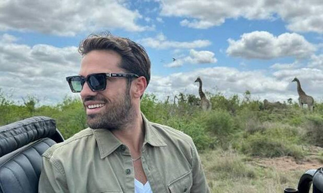 Κωνσταντίνος Αργυρός: Με τον Αχιλλέα Μπέο στη Νότια Αφρική - Ήχησε το «Ελπίδα» σε ελληνικό σχολείο