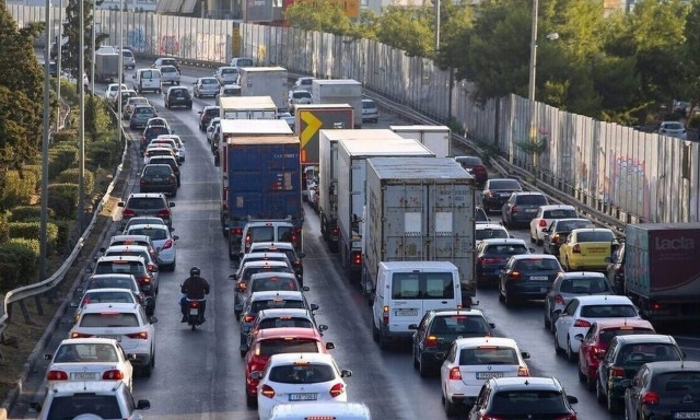 Κίνηση τώρα: Στο «κόκκινο» από νωρίς ο Κηφισός - Ποιοι άλλοι δρόμοι αντιμετωπίζουν προβλήματα