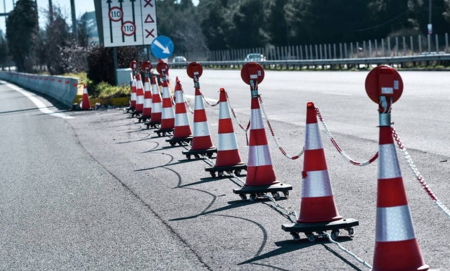 Αυξημένα μέτρα της Τροχαίας σε όλη την επικράτεια για τον εορτασμό της 28ης Οκτωβρίου
