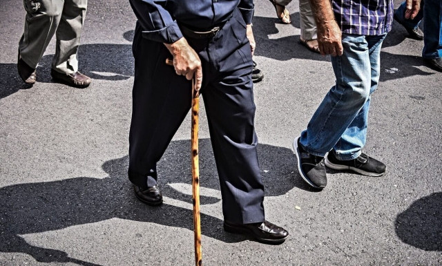 Εθνική σύνταξη αναπηρίας έως και 413 ευρώ