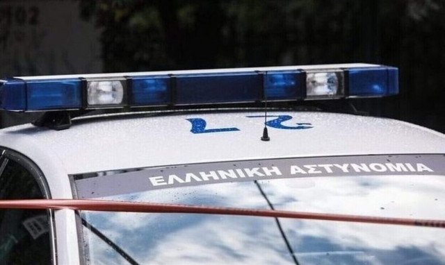 Νεκρή 42χρονη μέσα στο διαμέρισμά της - Είχε τραύματα, συνελήφθη ο πατέρας της