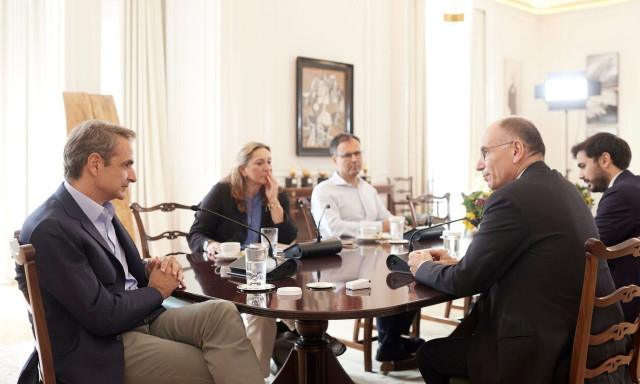 Ο Μητσοτάκης συναντήθηκε με τον Ιταλό Ενρίκο Λέτα