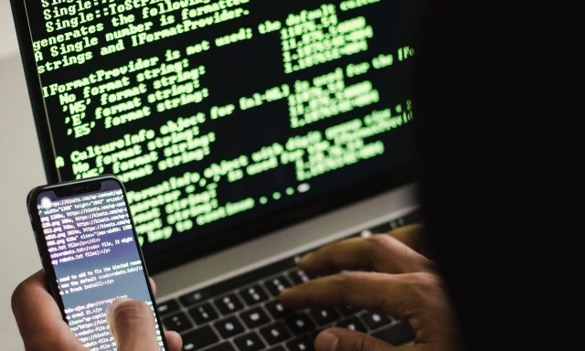 Εξαρθρώθηκε συμμορία που εξαπατούσε πολίτες με πρόσχημα το Market Pass