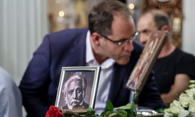 Γιώργος Γραμματικάκης: Σε κλίμα συγκίνησης το τελευταίο αντίο στον σπουδαίο ακαδημαϊκό
