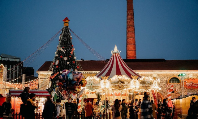 To The Christmas Factory επιστρέφει και γιορτάζει τα 10 του χρόνια