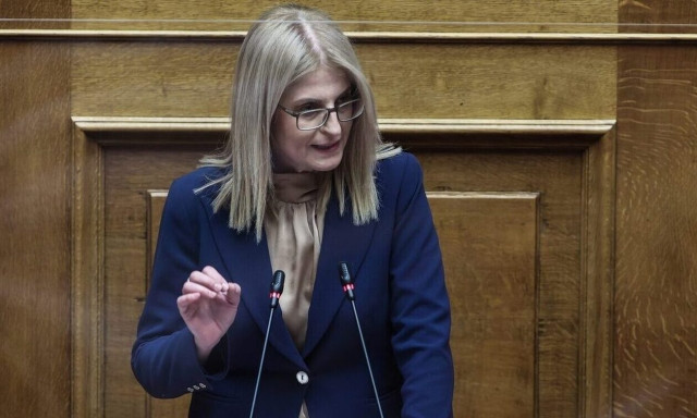 Δώρα Αυγέρη: «Η κυβέρνηση διακινεί fake news κατά του ΣΥΡΙΖΑ»