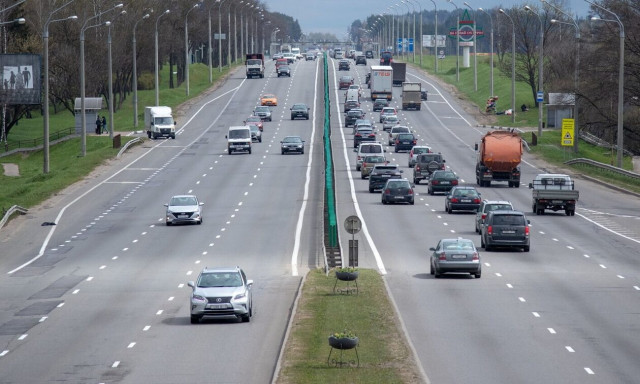 Πώς ορίζεται νομοθετικά η επικίνδυνη οδήγηση; Τι ποινές προβλέπονται;