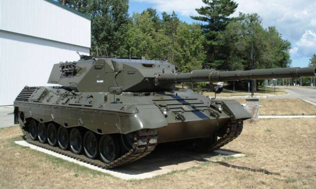 Παρέλαση 28η Οκτωβρίου: Τα εντυπωσιακά άρματα μάχης Leopard στη Θεσσαλονίκη