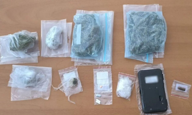 Φθιώτιδα: Σύλληψη για ναρκωτικά και όπλα - Τον αιφνιδίασαν αστυνομικοί