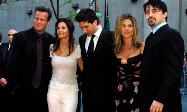 Μάθιου Πέρι: Οι 5 καλύτερες στιγμές του ως Τσάντλερ Μπινγκ στα «Φιλαράκια»