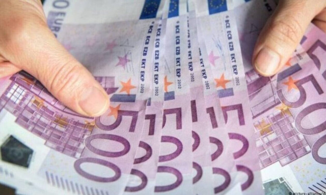 Νέα μέτρα: Περιορισμός στη χρήση μετρητών - Τα πρόστιμα για τους παραβάτες