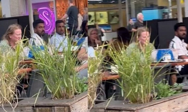 Τουρίστες στη Γερμανία έκαναν το λάθος να οδηγήσουν πάνω σε πεζοδρόμιο