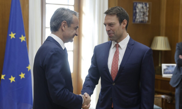 PM Mitsotakis to address parliament after meeting SYRIZA-PA leader