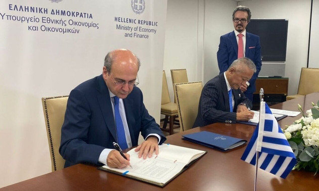 Ελλάδα και Ιαπωνία υπέγραψαν συμφωνία για την αποφυγή διπλής φορολόγησης