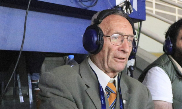 Πέθανε ο δημοσιογράφος Βασίλης Γεωργίου - Η θρυλική φωνή του μπάσκετ