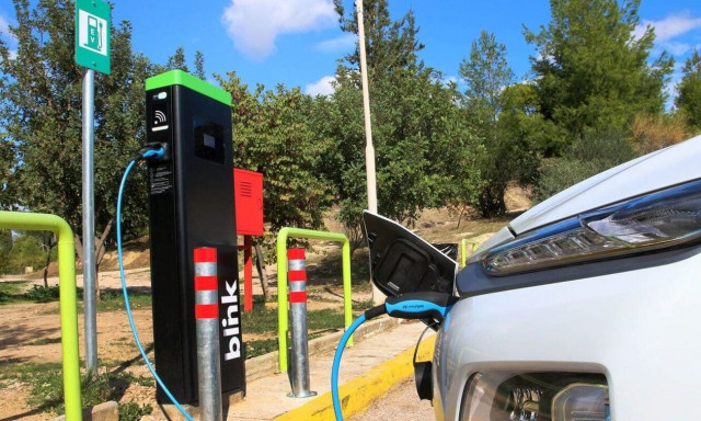 Προβληματίζει η περιορισμένη ζήτηση των ηλεκτρικών