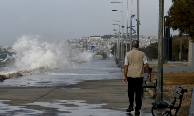 Weather forecast: Rainy, cooler on Sunday