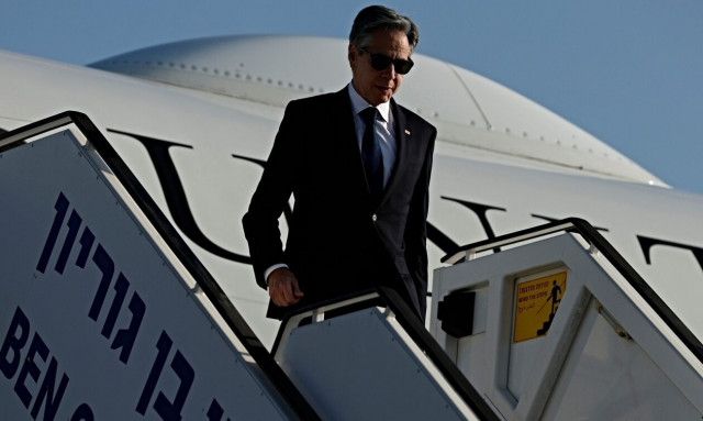 Το αεροσκάφος του Άντονι Μπλίνκεν προσγειώθηκε στα Χανιά πριν μεταβεί στην Άγκυρα