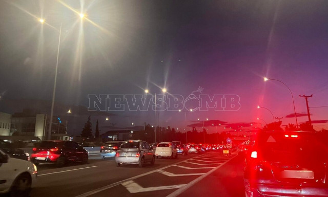 Κίνηση τώρα: Ουρές χιλιομέτρων στην Εθνική Οδό Αθηνών – Λαμίας από το ύψος της Βαρυμπόμπης