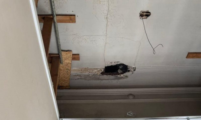 Για «κακοτεχνία» κάνει λόγο η διοίκηση του νοσοκομείου Άγιος Δημήτριος για την κατάρρευση της οροφής