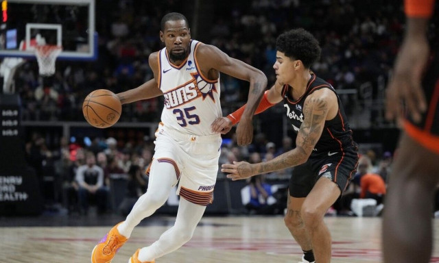 NBA: «Μαγικές» ανατροπές από Ράπτορς και Μάβερικς, έκαναν σεφτέ οι Γκρίζλις - Βίντεο με highlights